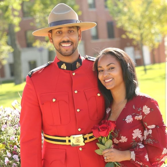 Meet your Posher, Breanna - Picture 1 of 1